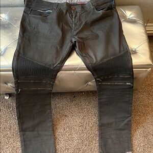 Men's Charcoal Relaxed Jeans